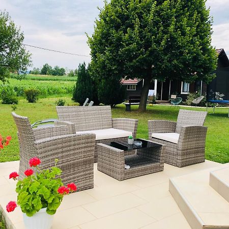 Apartment Golden Fields Smoljanac Exterior foto