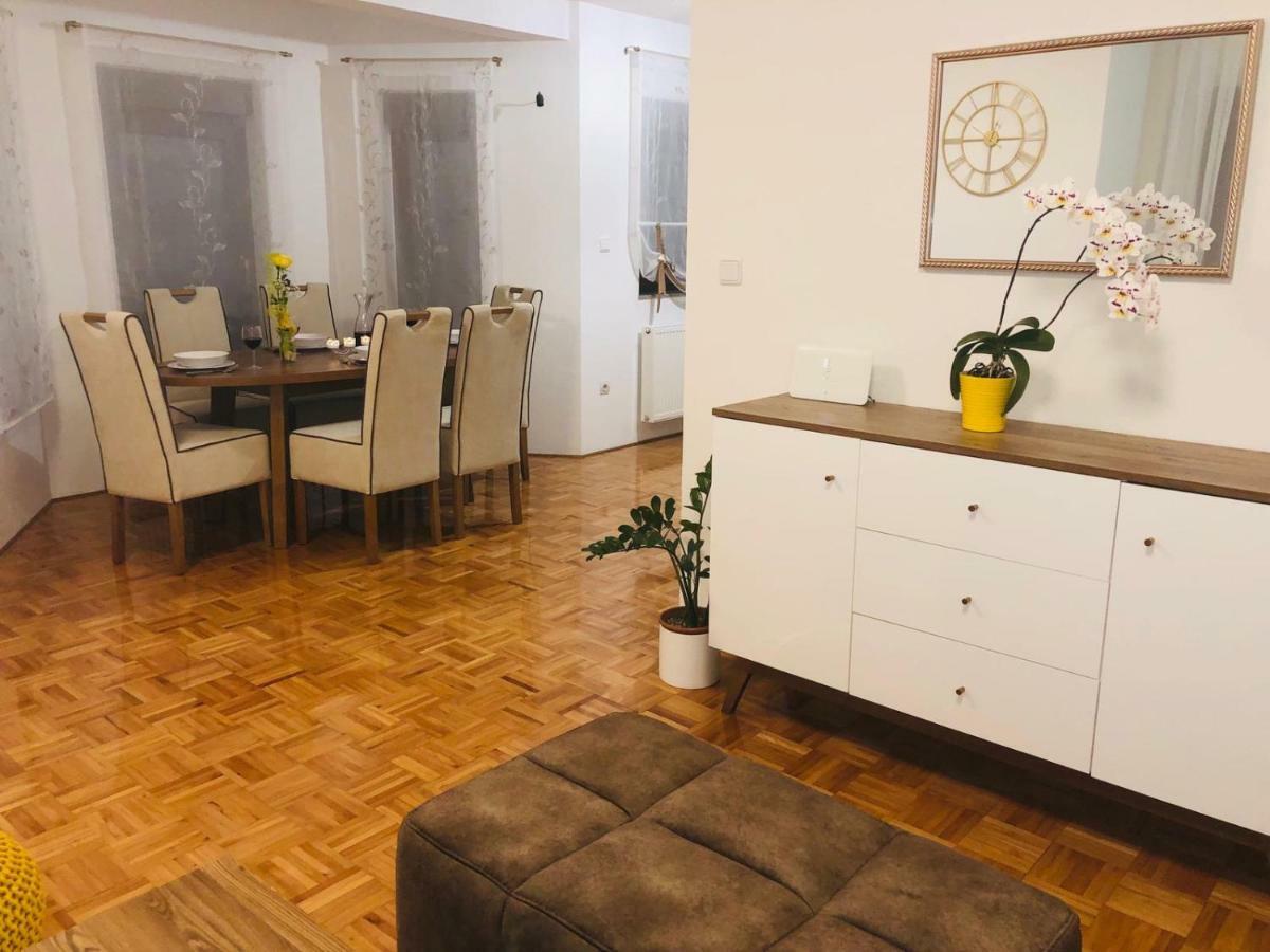 Apartment Golden Fields Smoljanac Exterior foto